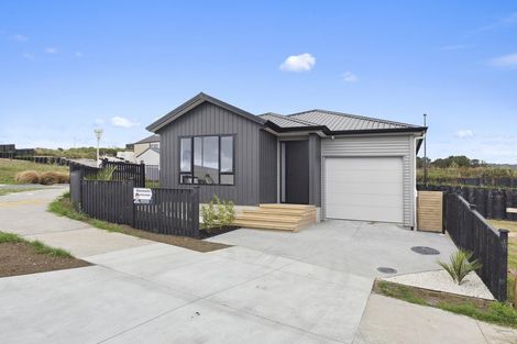 Photo of property in 8 Kapowai Way, Warkworth, 0985