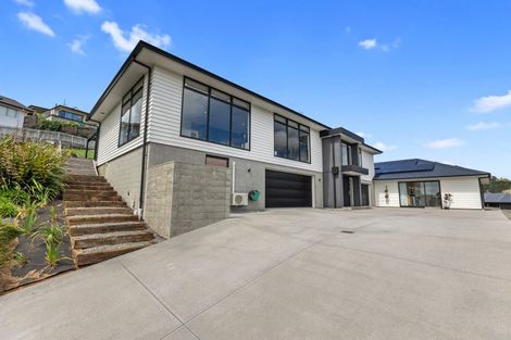 Photo of property in 101 Oteki Park Drive, Welcome Bay, Tauranga, 3112