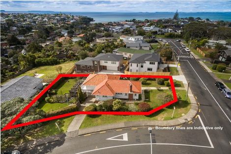 Photo of property in 7 Sunrise Avenue, Murrays Bay, Auckland, 0630