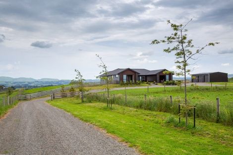 Photo of property in 59 Kahutara Road, Kahutara, 5771