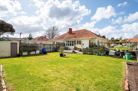 Photo of property in 19 Plunket Terrace, Hamilton East, Hamilton, 3216