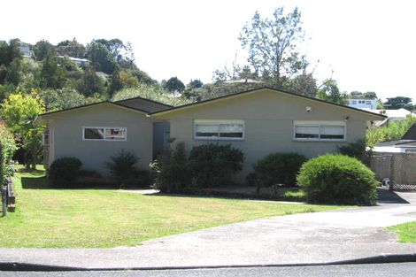 Photo of property in 27 Awaruku Road, Torbay, Auckland, 0630