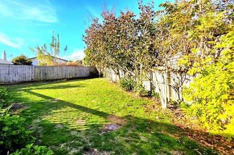 Photo of property in 35 Kilkelly Avenue, Pinehill, Auckland, 0632