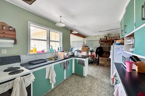 Photo of property in 43 Manuka Street, Castlecliff, Whanganui, 4501