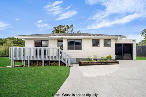 Photo of property in 2/33 Seaward Place, Wattle Downs, Auckland, 2103