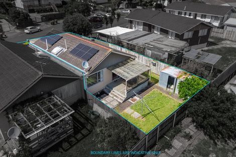 Photo of property in 1/3 Dorendia Place, Clendon Park, Auckland, 2103