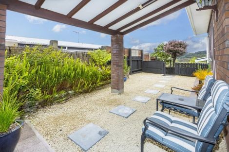 Photo of property in 13 Seymour Grove, Kingsley Heights, Upper Hutt, 5018