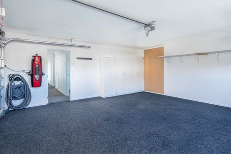 Photo of property in 2 Huka Heights Drive, Rangatira Park, Taupo, 3330