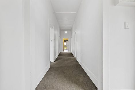 Photo of property in 278 South Road, Hawera, 4610