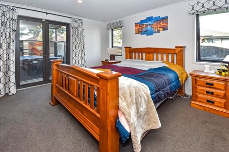 Photo of property in 14 Searle Drive, Patumahoe, Pukekohe, 2679