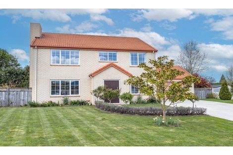 Photo of property in 30 Sycamore Close, Rangiora, 7400