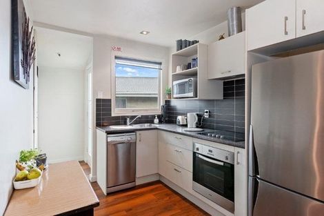 Photo of property in 4/34 Edward Avenue, Edgeware, Christchurch, 8013