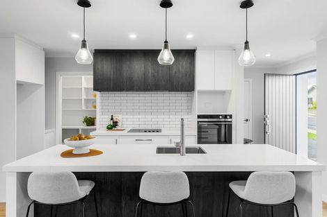 Photo of property in 33 Ngaru Crescent, Wharewaka, Taupo, 3330