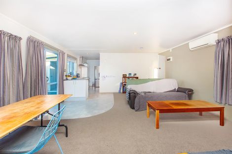 Photo of property in 24b Manukau Road, Raglan, 3225