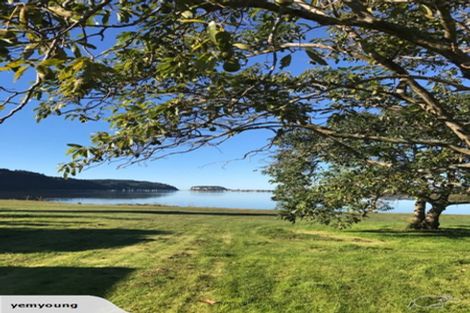 Photo of property in 6 Aileen Place, Whangamata, 3691