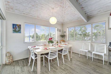 Photo of property in 19 Carina Way, Whitianga, 3510