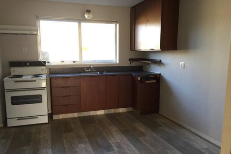 Photo of property in 2/64 Mathesons Road, Phillipstown, Christchurch, 8011