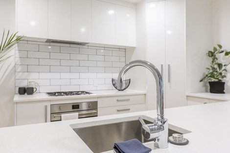 Photo of property in The Mews, 10/8 Basque Road, Eden Terrace, Auckland, 1021