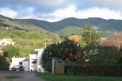 Photo of property in 8 Moana Road, Paraparaumu, 5032