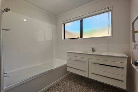 Photo of property in 17 Nalanda Crescent, Broadmeadows, Wellington, 6035