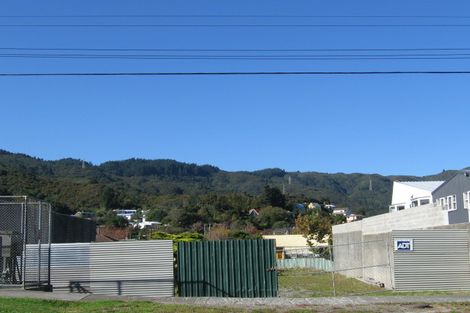 Photo of property in 113-115 George Street, Stokes Valley, Lower Hutt, 5019