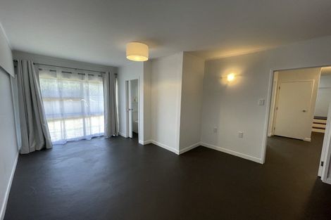 Photo of property in 37 Herekawe Drive, Spotswood, New Plymouth, 4310