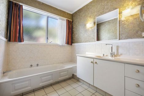 Photo of property in 314 Redoubt Road, Totara Park, Auckland, 2019