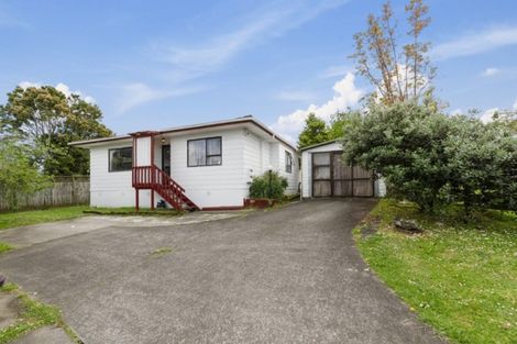 Photo of property in 2/144 Edgewater Drive, Pakuranga, Auckland, 2010