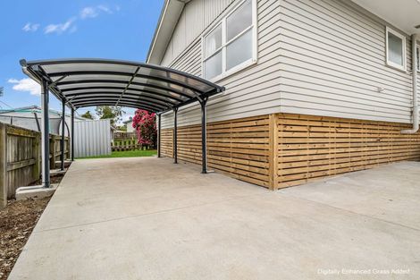 Photo of property in 28 Carrington Crescent, Tokoroa, 3420