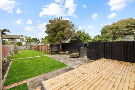 Photo of property in 2/114 Oram Avenue, New Brighton, Christchurch, 8061