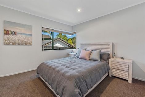 Photo of property in 33 Landing Drive, Albany, Auckland, 0632