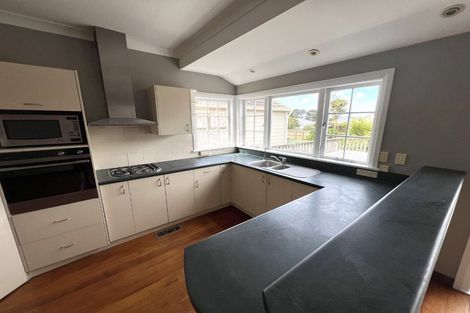 Photo of property in 90 Nottingham Street, Karori, Wellington, 6012