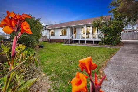 Photo of property in 96a Sturges Road, Henderson, Auckland, 0612
