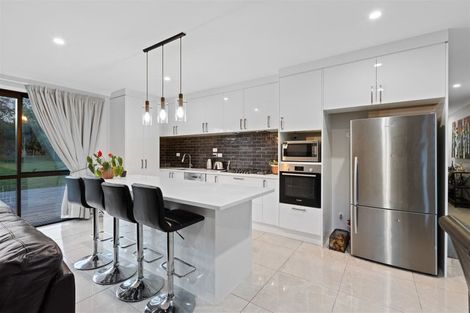 Photo of property in 1 Three Oaks Drive, Dairy Flat, Albany, 0794