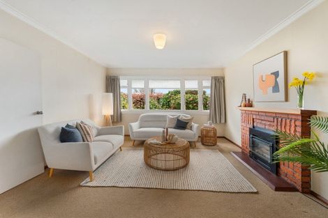 Photo of property in 17 Grey Street, Feilding, 4702