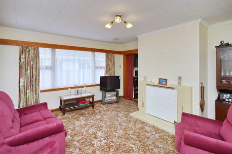 Photo of property in 19 Stackhouse Avenue, Bishopdale, Christchurch, 8053