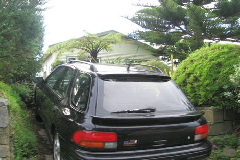 Photo of property in 14 Hampton Hill Road, Tawa, Wellington, 5028