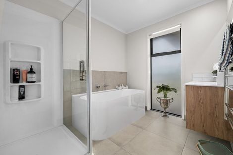 Photo of property in 10 Omanga Way, Bethlehem, 3110