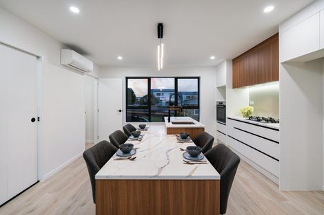 Photo of property in 21b Laura Street, Kelston, Auckland, 0602