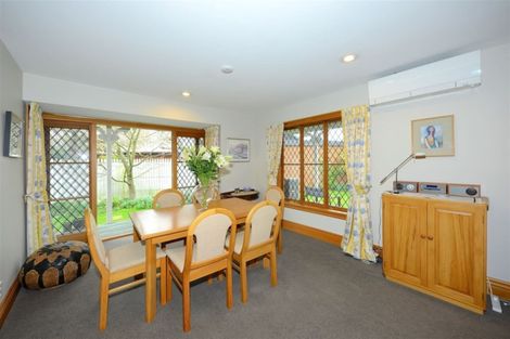 Photo of property in 1/16 Glenburn Place, Avonhead, Christchurch, 8042