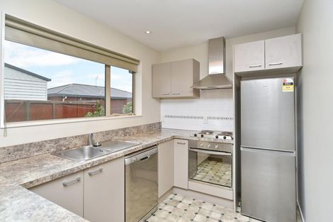 Photo of property in 4/318 Waterloo Road, Islington, Christchurch, 8042