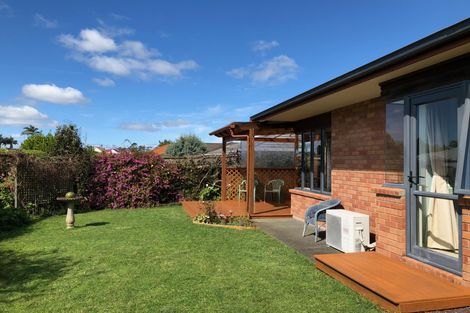 Photo of property in 15 Charlotte Kemp Drive, Kerikeri, 0230