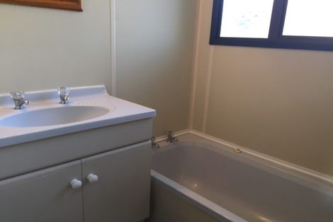 Photo of property in 1/79a Colwill Road, Massey, Auckland, 0614