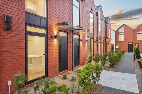 Photo of property in 2/17 Donald Place, St Albans, Christchurch, 8014