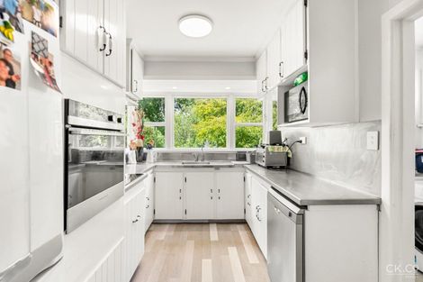 Photo of property in 31 Dunns Street, Silverstream, Upper Hutt, 5019