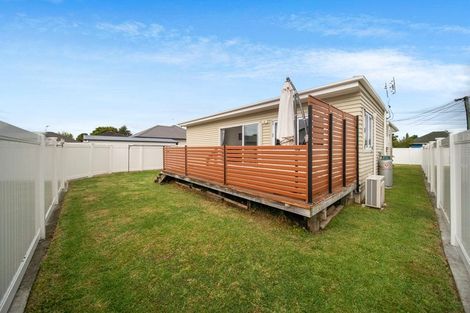 Photo of property in 36 Kelvin Road, Papakura, 2110