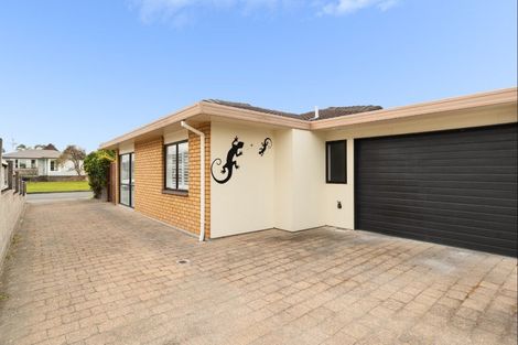 Photo of property in 10 Aberdeen Street, Mount Maunganui, 3116
