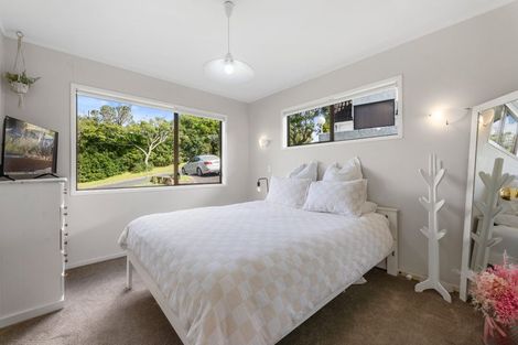 Photo of property in 188 Sandspit Road, Shelly Park, Auckland, 2014