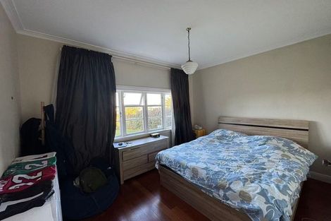 Photo of property in 7 Otahuri Crescent, Greenlane, Auckland, 1051