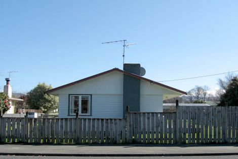 Photo of property in 44 Reading Street, Greytown, 5712